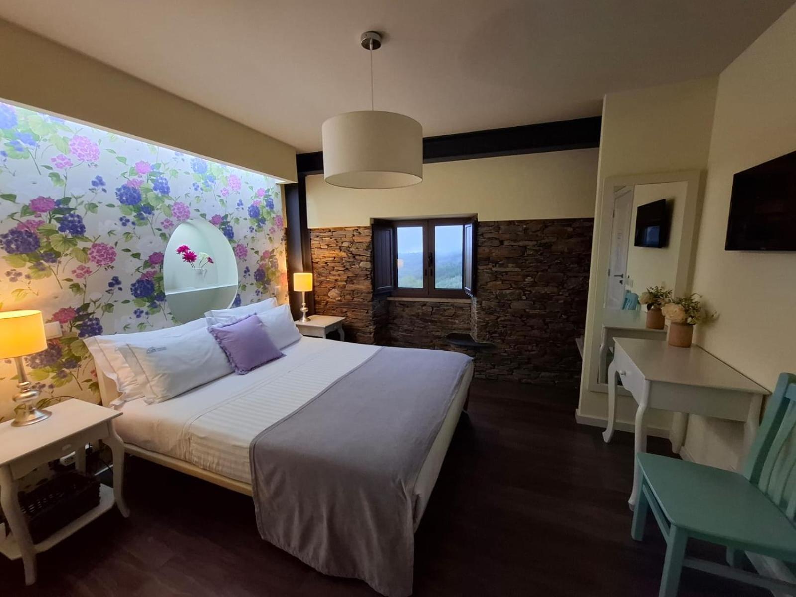 Double Room,1746958419:JPEG